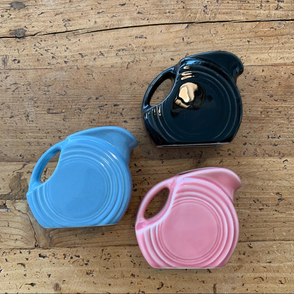 Fiestaware 3 mini vintage disc pitchers / creamers